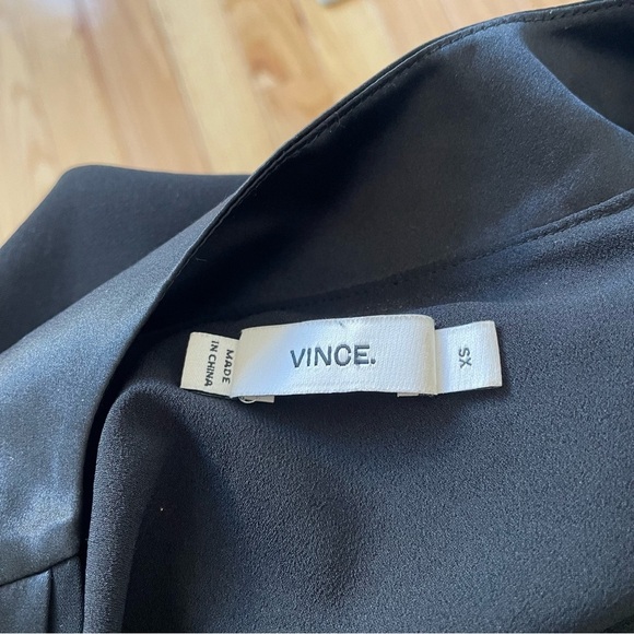 Vince Crepe Satin Trim Black Sleeveless High Low Shift Dress V3108-50564 EUC XS - Picture 8 of 11